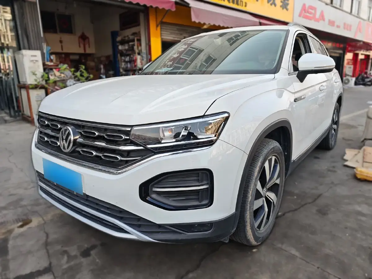 2020 Volkswagen Tayron 2.0T 186HP L4 7DCT