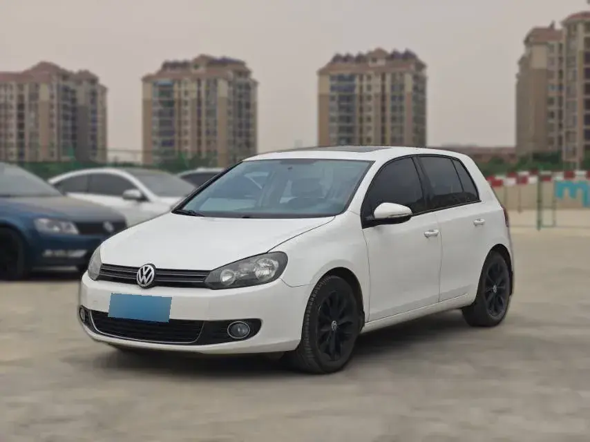 2012 Volkswagen Golf 1.4T 131HP L4 5MT