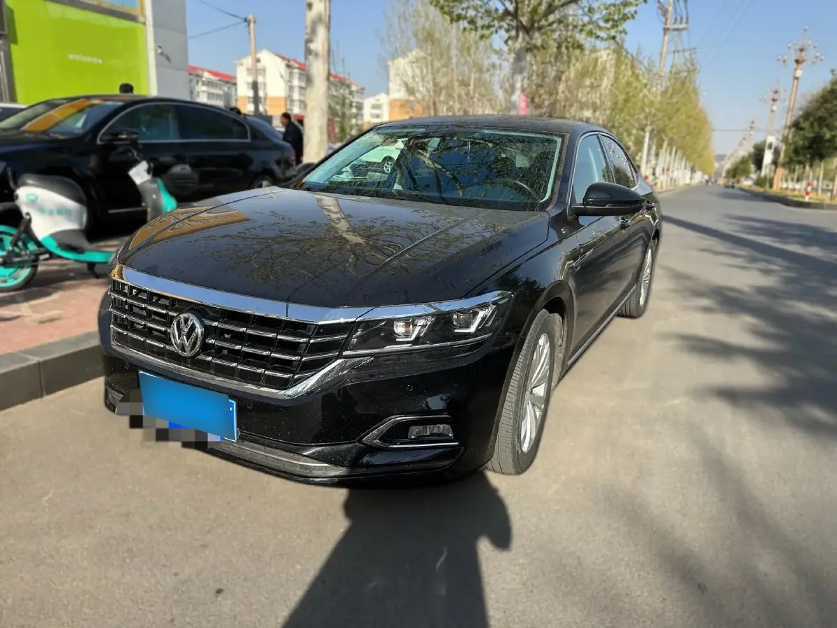 2019 Volkswagen Passat 2.0T 186HP L4 7DCT