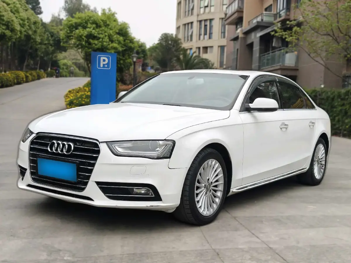 2016 Audi A4L 2.0T 180HP L4 CVT