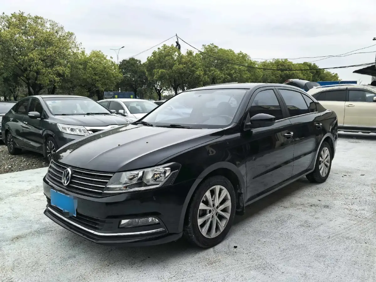2015 Volkswagen Lavida 1.4T 131HP L4 5MT
