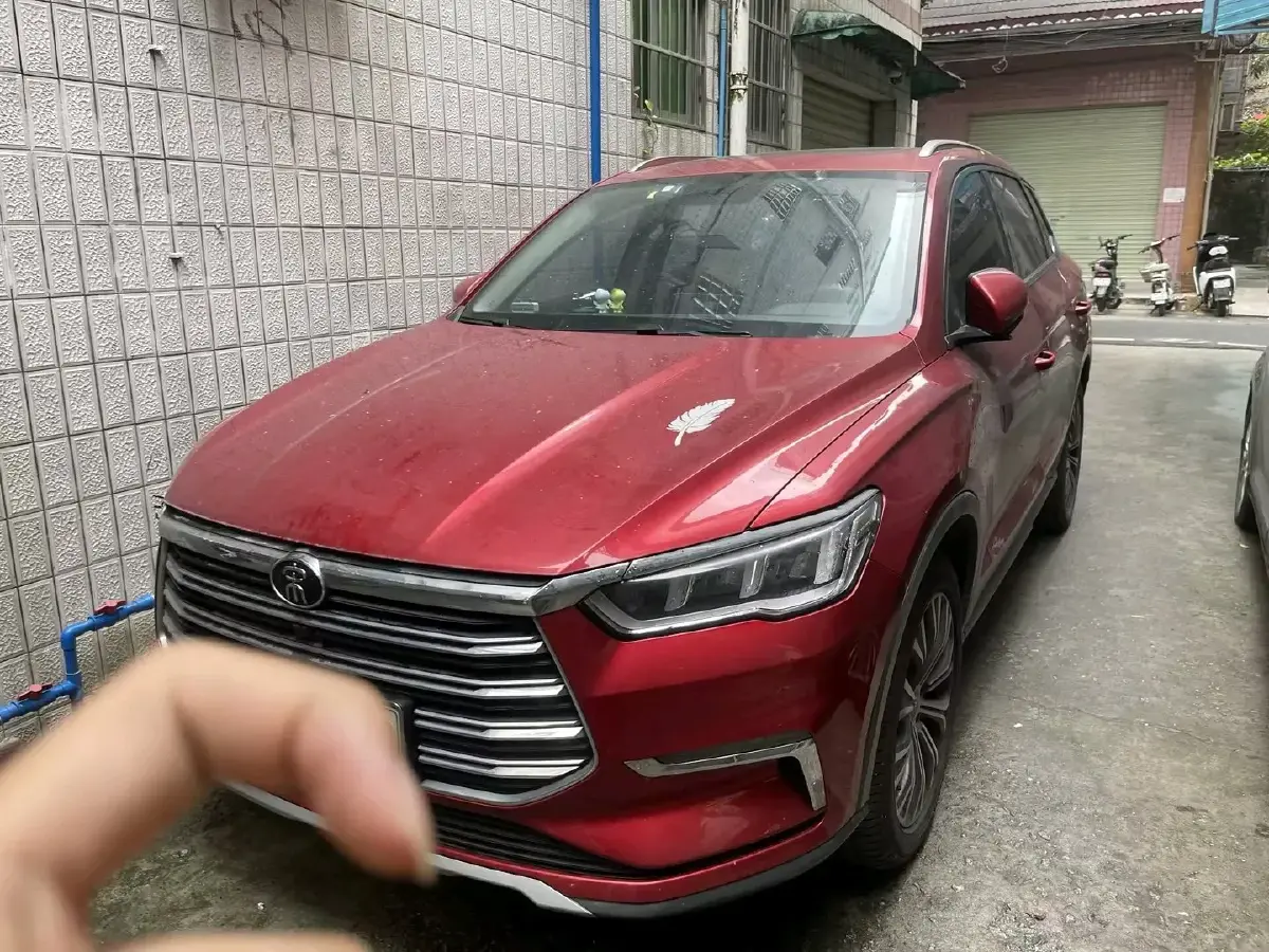 2019 BYD Song Pro 1.5T 160HP L4 6DCT PHEV 15.7KWH