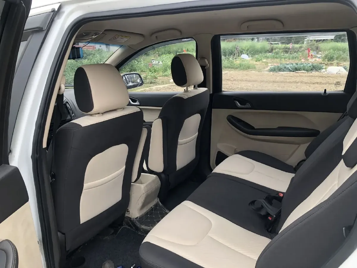 2015 Chery Arrizo M7 2.0L 139HP L4 CVT,autocango,china used car exporter,china ev exporter,chinese used car exporter,chinese used ev exporter