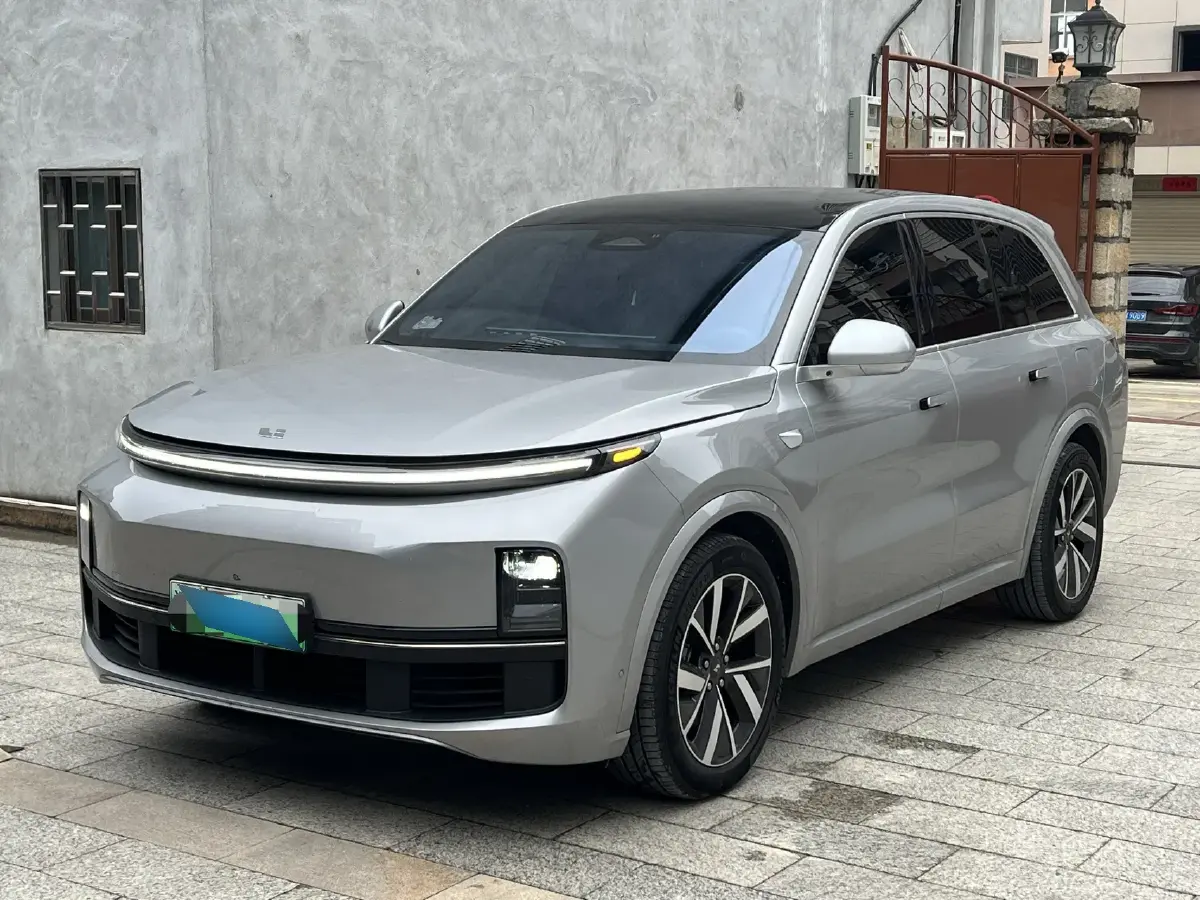 2023 Li L7 Range Extended 154HP REEV 40.9KWH