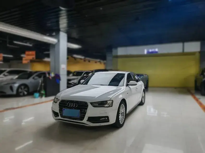 2016 Audi A4L 2.0T 180HP L4 CVT