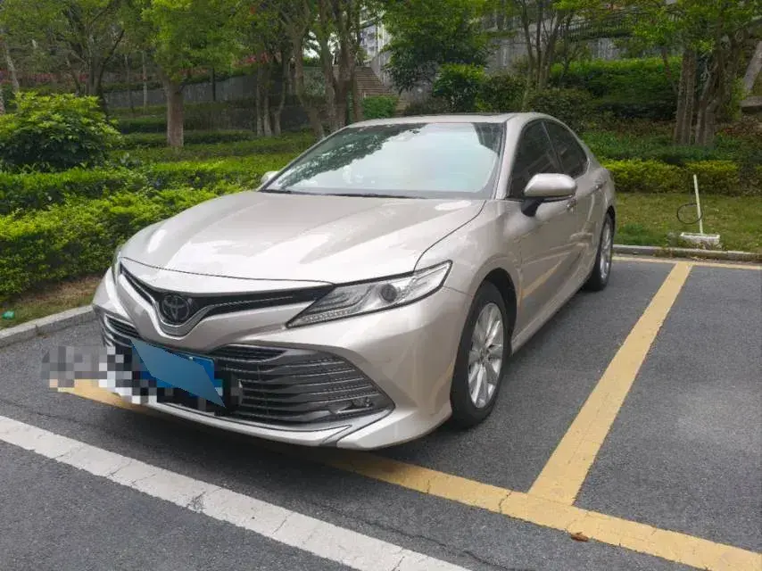 2019 Toyota Camry 2.0L 178HP L4 CVT