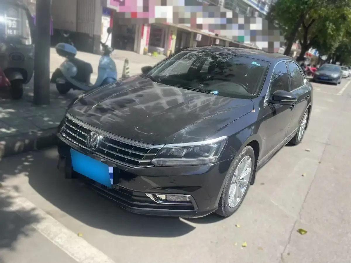 2017 Volkswagen Passat 1.4T 150HP L4 7DCT
