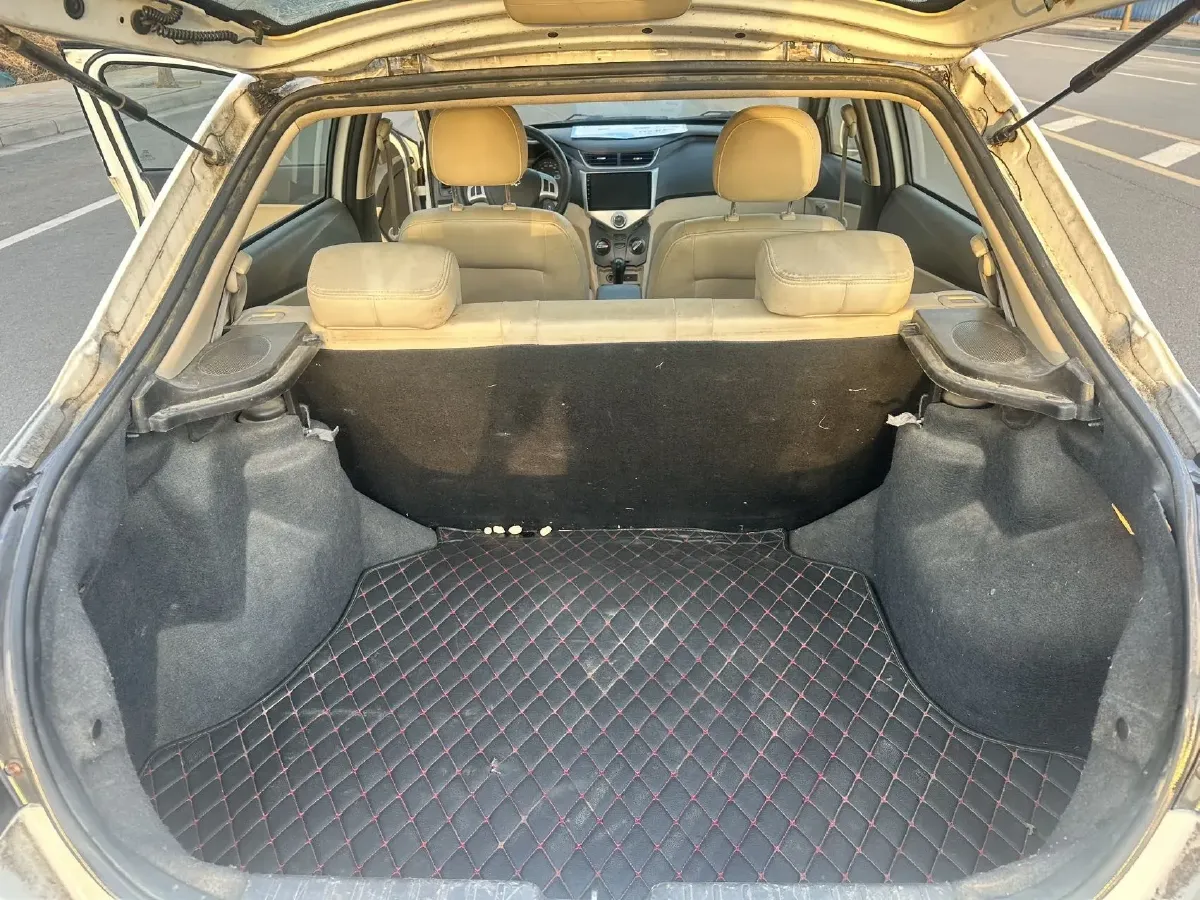 2013 Chery Fulwin 2 1.5L 109HP L4 5AMT,autocango,china used car exporter,china ev exporter,chinese used car exporter,chinese used ev exporter