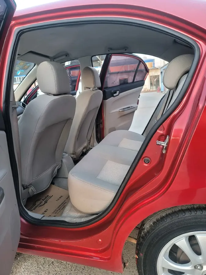 2012 ChangAn Alsvin V3 1.3L 94HP L4 5MT,autocango,china used car exporter,china ev exporter,chinese used car exporter,chinese used ev exporter