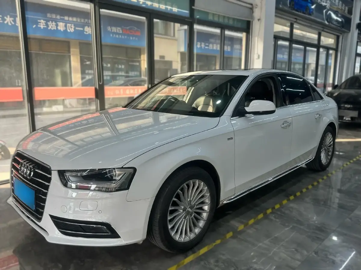 2016 Audi A4L 2.0T 180HP L4 CVT