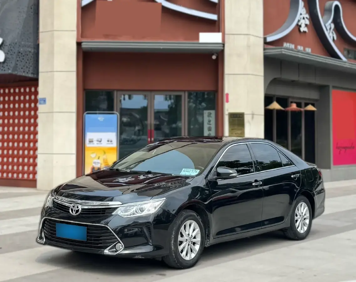 2016 Toyota Camry 2.0L 167HP L4 6AT