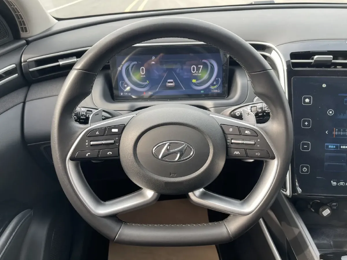 2023 Hyundai Tucson 1.5T 200HP L4 7DCT,autocango,china used car exporter,china ev exporter,chinese used car exporter,chinese used ev exporter