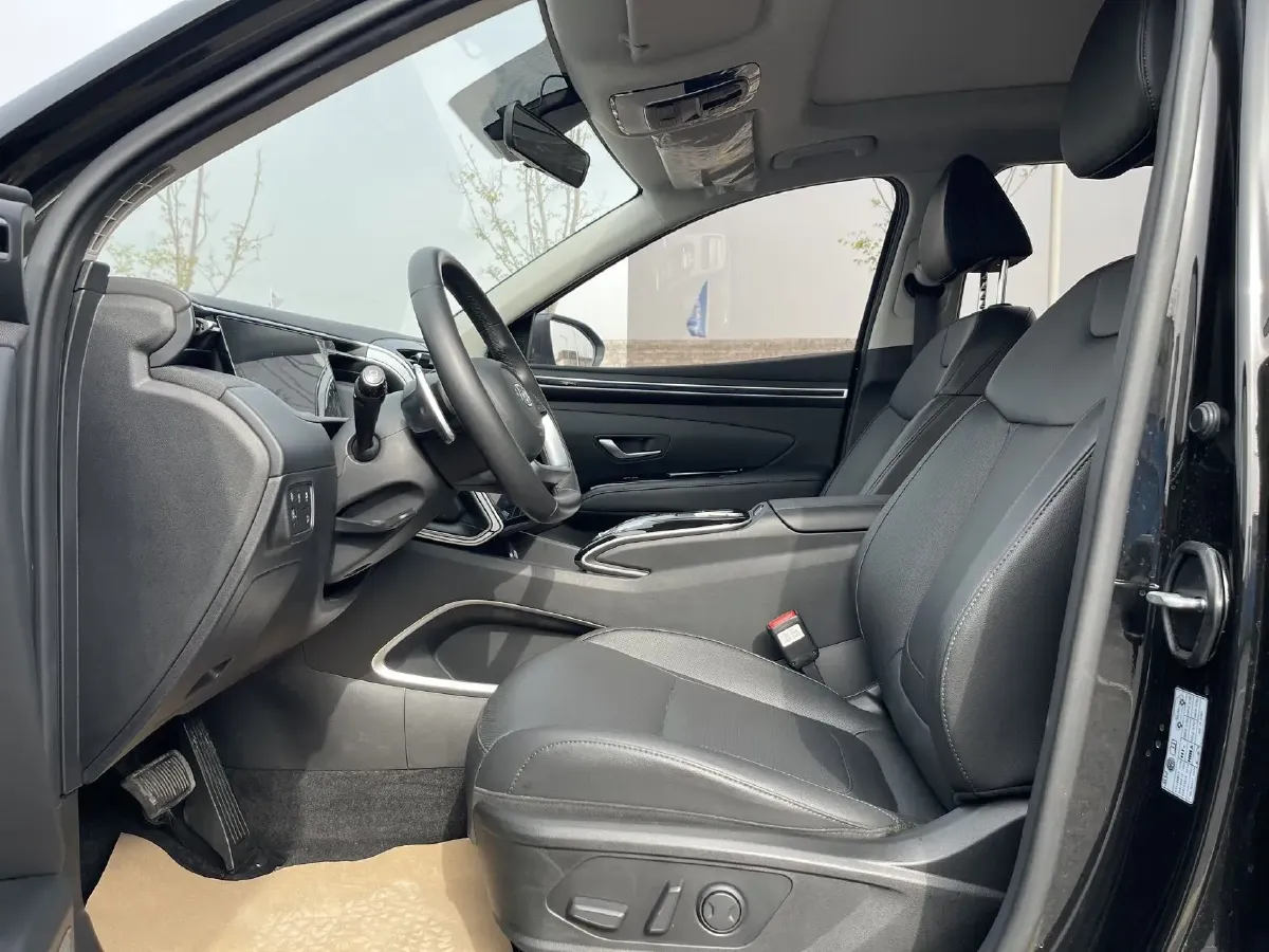 2023 Hyundai Tucson 1.5T 200HP L4 7DCT,autocango,china used car exporter,china ev exporter,chinese used car exporter,chinese used ev exporter