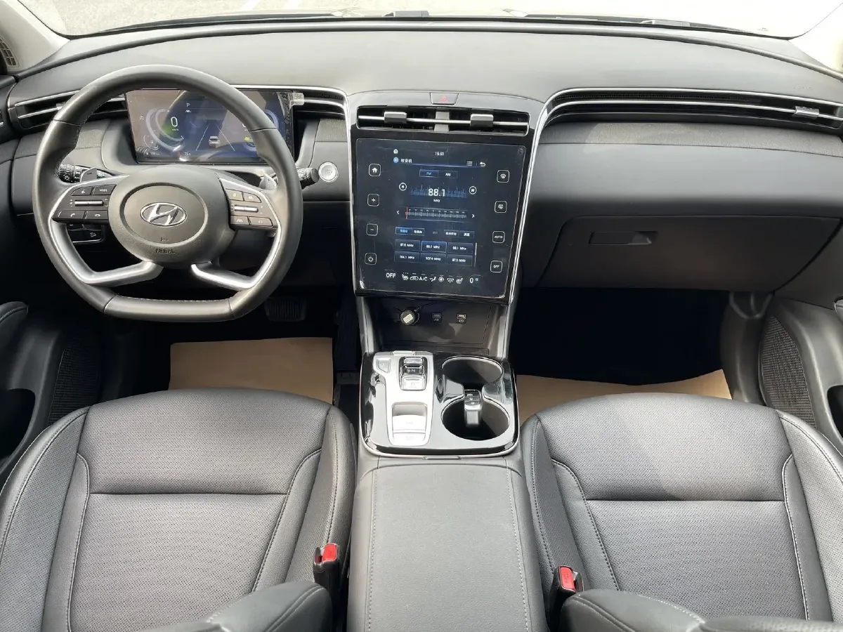 2023 Hyundai Tucson 1.5T 200HP L4 7DCT,autocango,china used car exporter,china ev exporter,chinese used car exporter,chinese used ev exporter