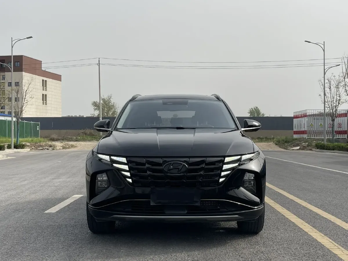 2023 Hyundai Tucson 1.5T 200HP L4 7DCT,autocango,china used car exporter,china ev exporter,chinese used car exporter,chinese used ev exporter