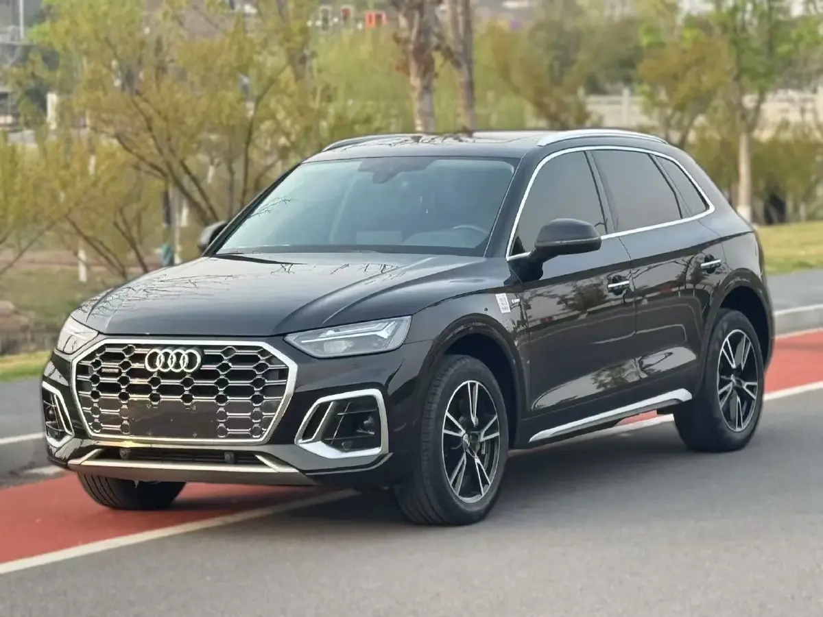 2021 Audi Q5L 2.0T 190HP L4 7DCT