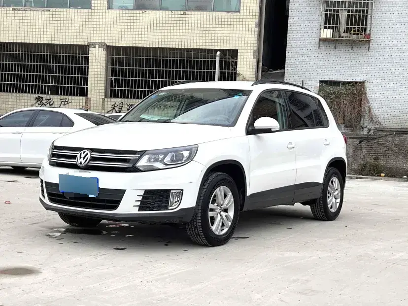 2016 Volkswagen Tiguan 1.8T 160HP L4 6MT