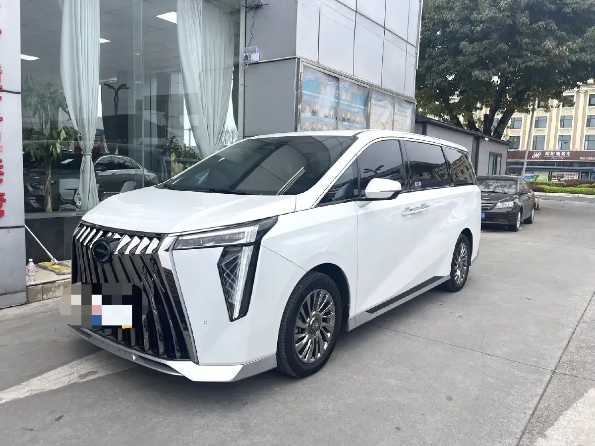 2023 GAC Trumpchi M8 2.0T 252HP L4 8AT