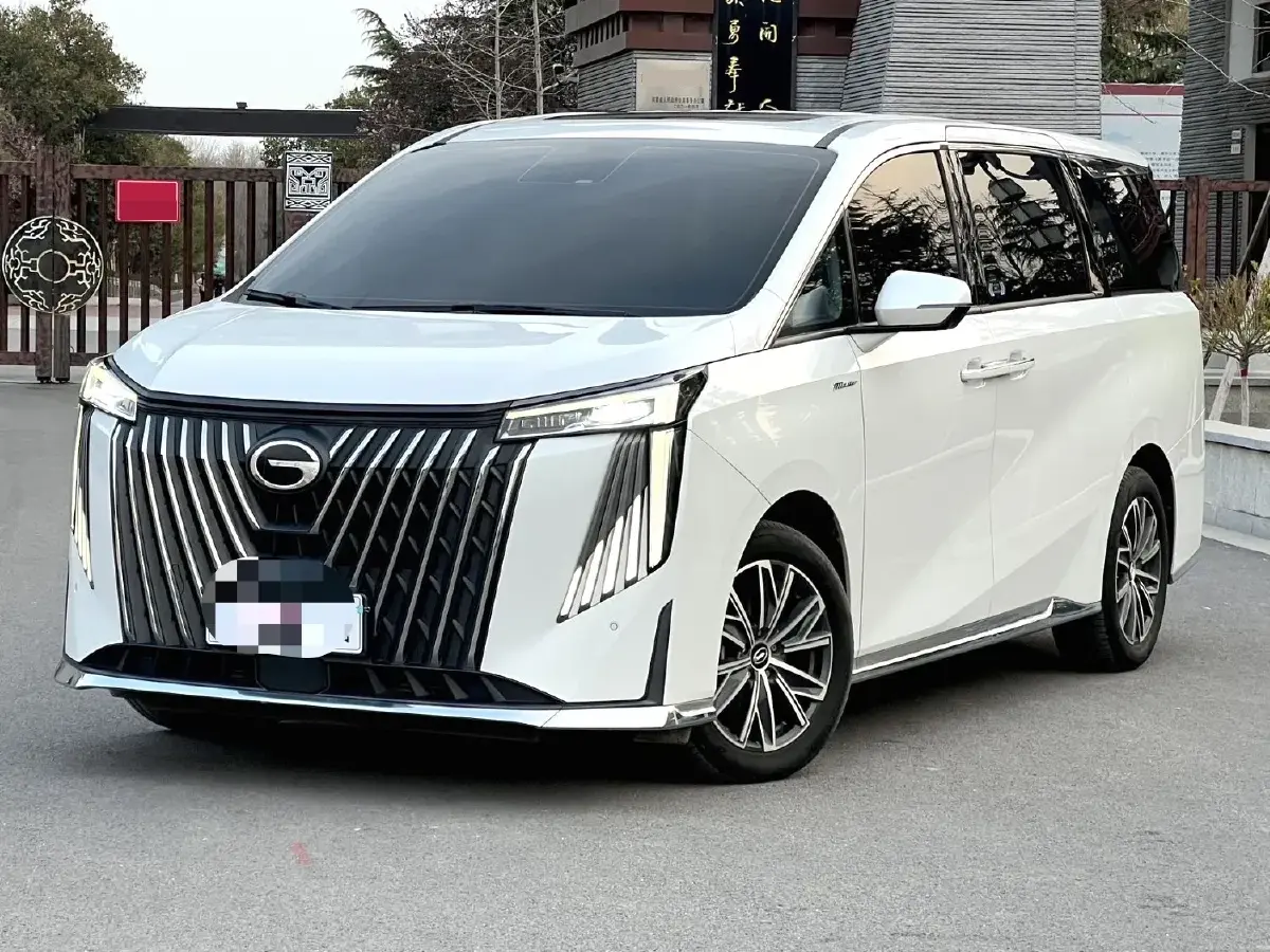 2023 GAC Trumpchi M8 2.0T 252HP L4 8AT