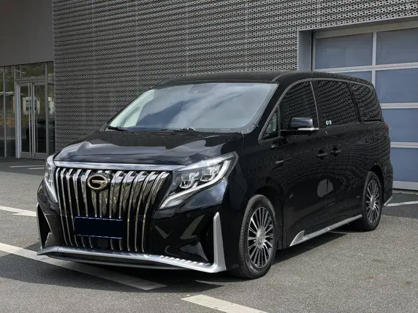 2021 GAC Trumpchi M8 2.0T 252HP L4 8AT