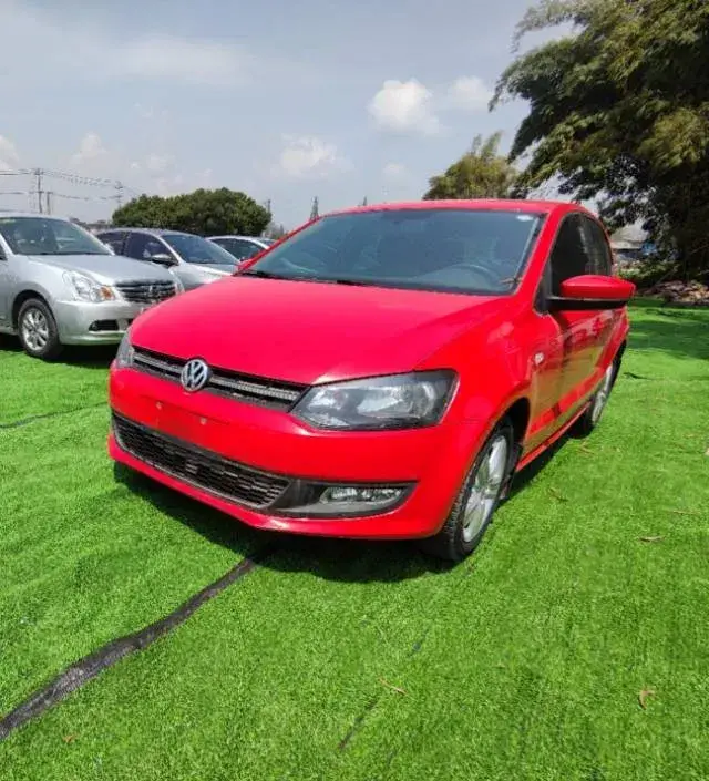 2013 Volkswagen Polo 1.4L 86HP L4 5MT
