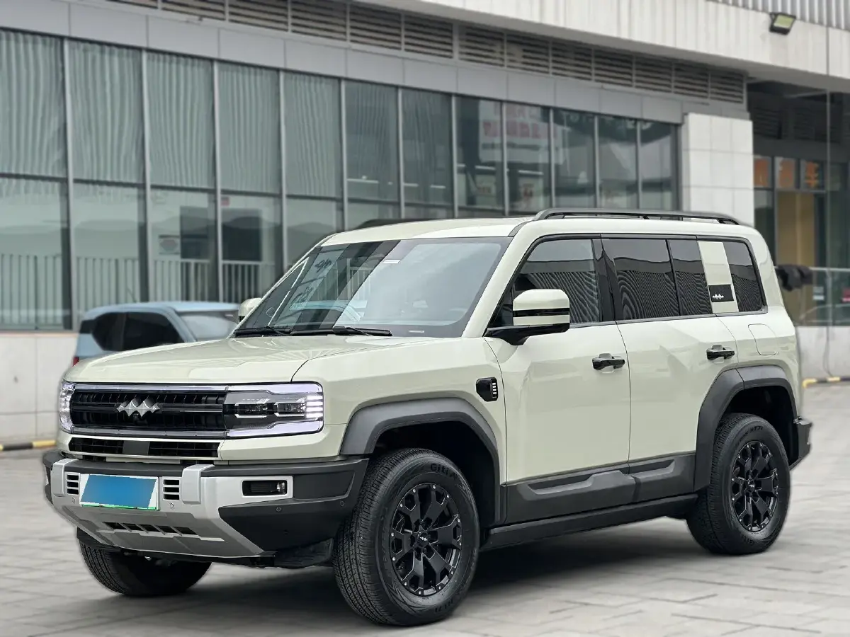 2023 FangChengBao Bao 5 1.5T 194HP L4 E-CVT PHEV 31.8KWH