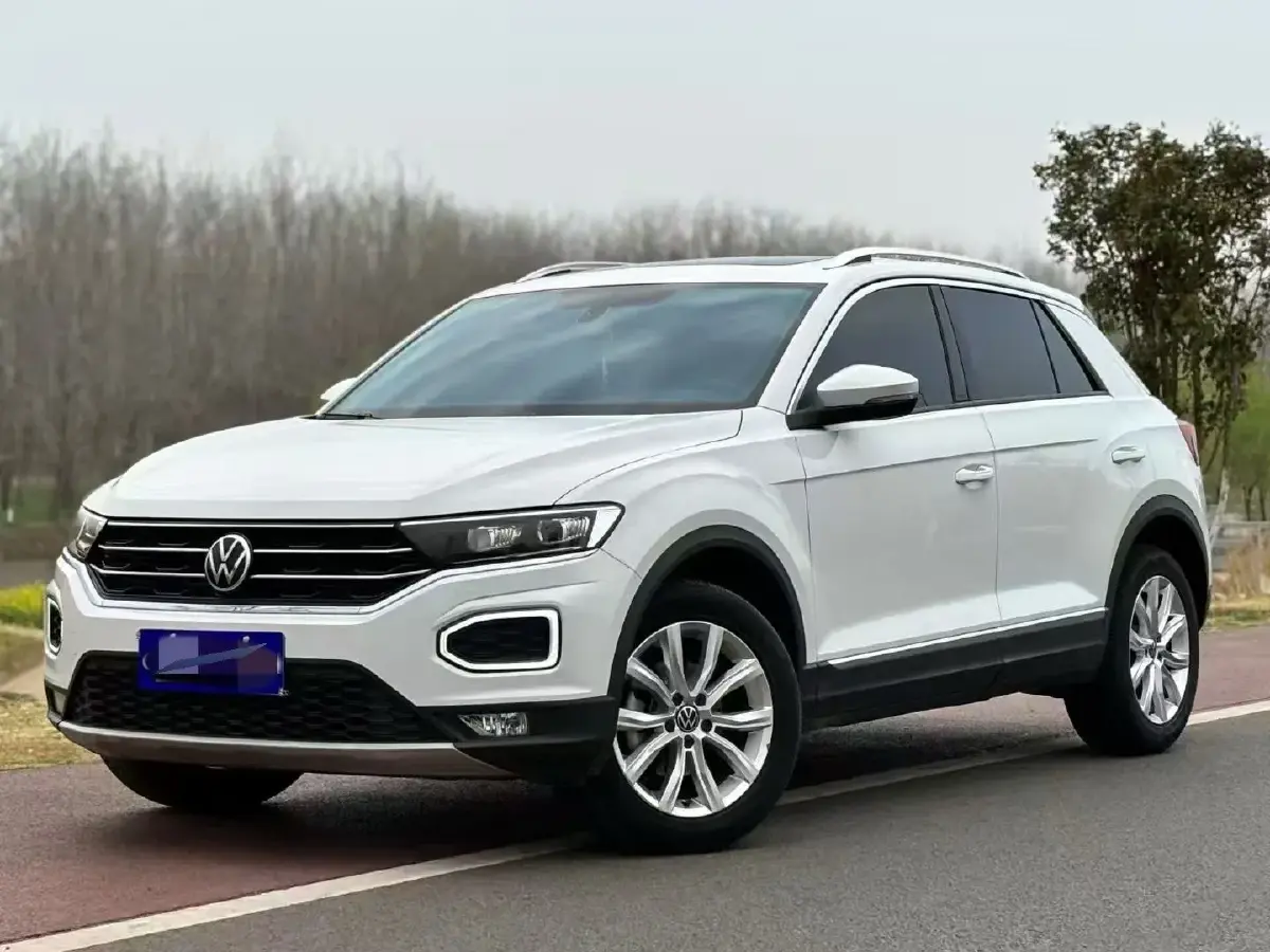 2022 Volkswagen T-Roc 1.4T 150HP L4 7DCT