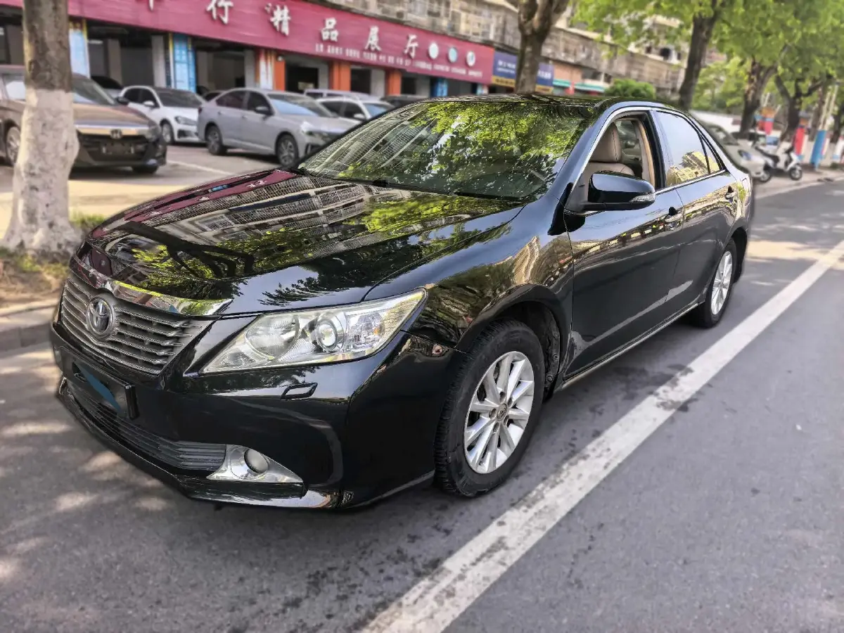 2012 Toyota Camry 2.5L 184HP L4 6AT