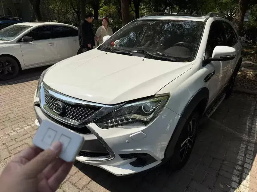 2015 BYD Tang 2.0T 205HP L4 6DCT PHEV