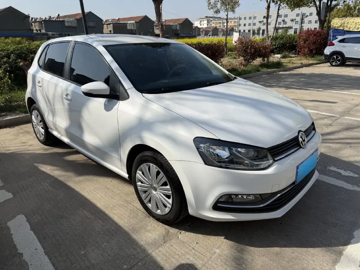 2016 Volkswagen Polo 1.6L 110HP L4 5MT,autocango,china used car exporter,china ev exporter,chinese used car exporter,chinese used ev exporter