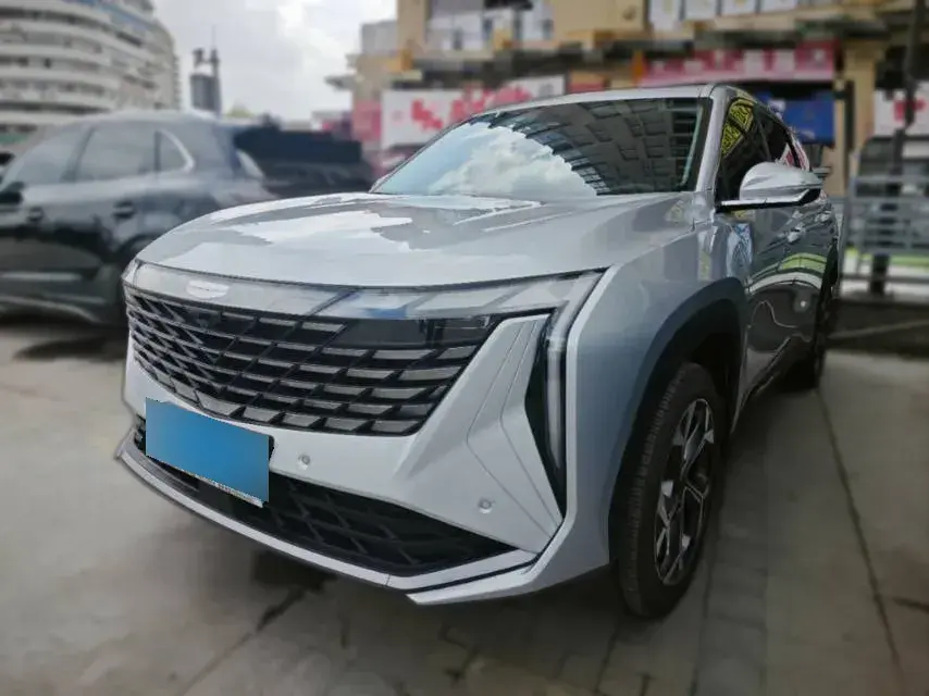 2023 Geely StarRay 1.5T 181HP L4 7DCT