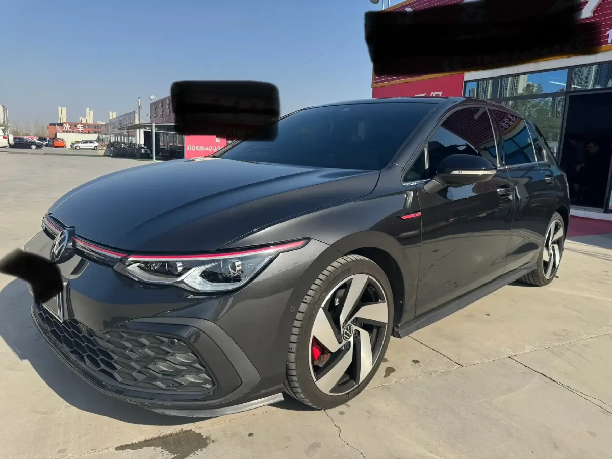 2023 Volkswagen GolfGTI 2.0T 220HP L4 7DCT