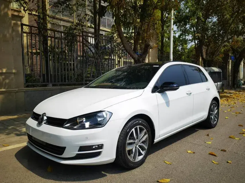 2017 Volkswagen Golf 1.4T 131HP L4 7DCT