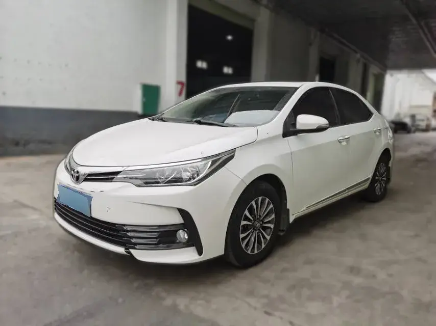 2017 Toyota Corolla 1.2T 116HP L4 CVT
