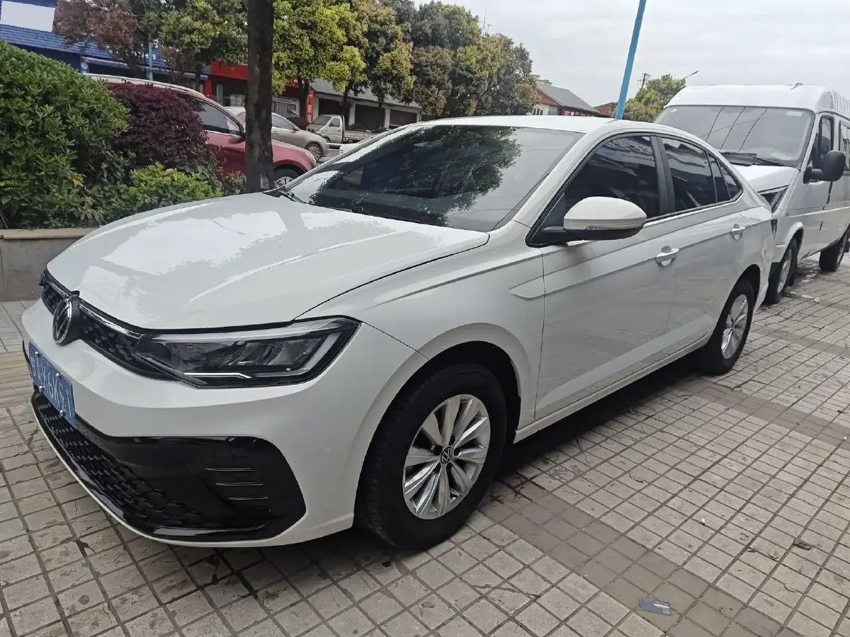 2023 Volkswagen Lavida 1.5L 110HP L4 5MT