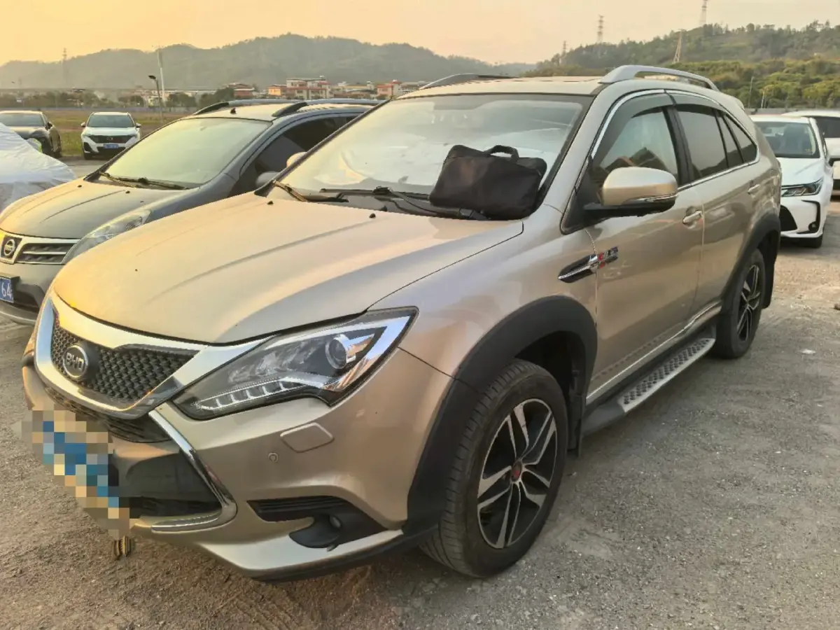 2015 BYD Tang 2.0T 205HP L4 6DCT PHEV
