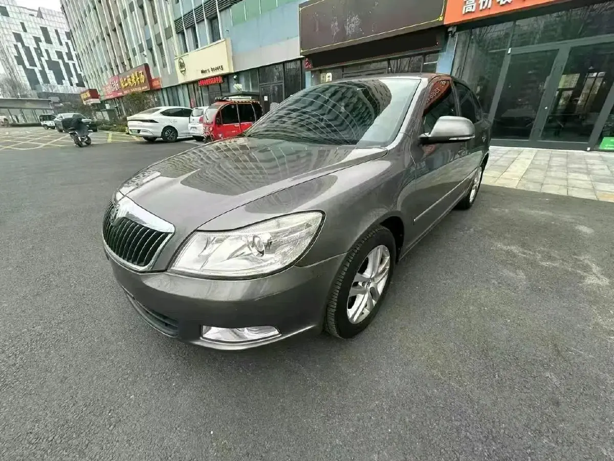 2014 Skoda Octavia 1.8T 160HP L4 7DCT