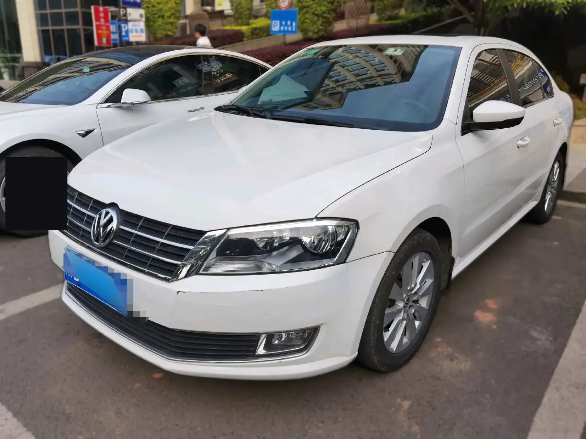 2015 Volkswagen Lavida 1.4T 131HP L4 7DCT
