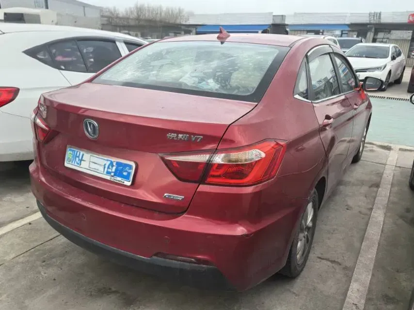2015 ChangAn Alsvin V7 1.6L 124HP L4 5MT,autocango,china used car exporter,china ev exporter,chinese used car exporter,chinese used ev exporter