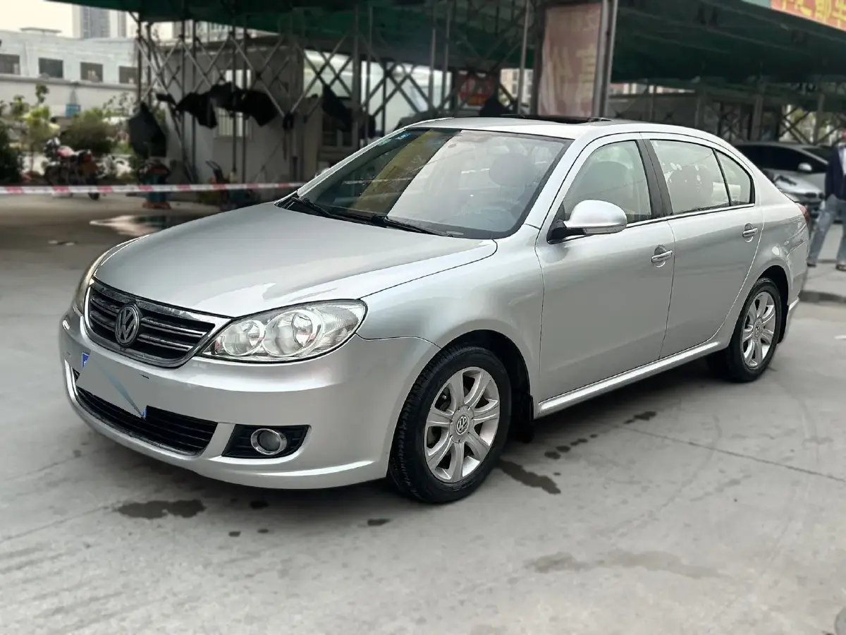 2011 Volkswagen Lavida 1.6L 105HP L4 5MT