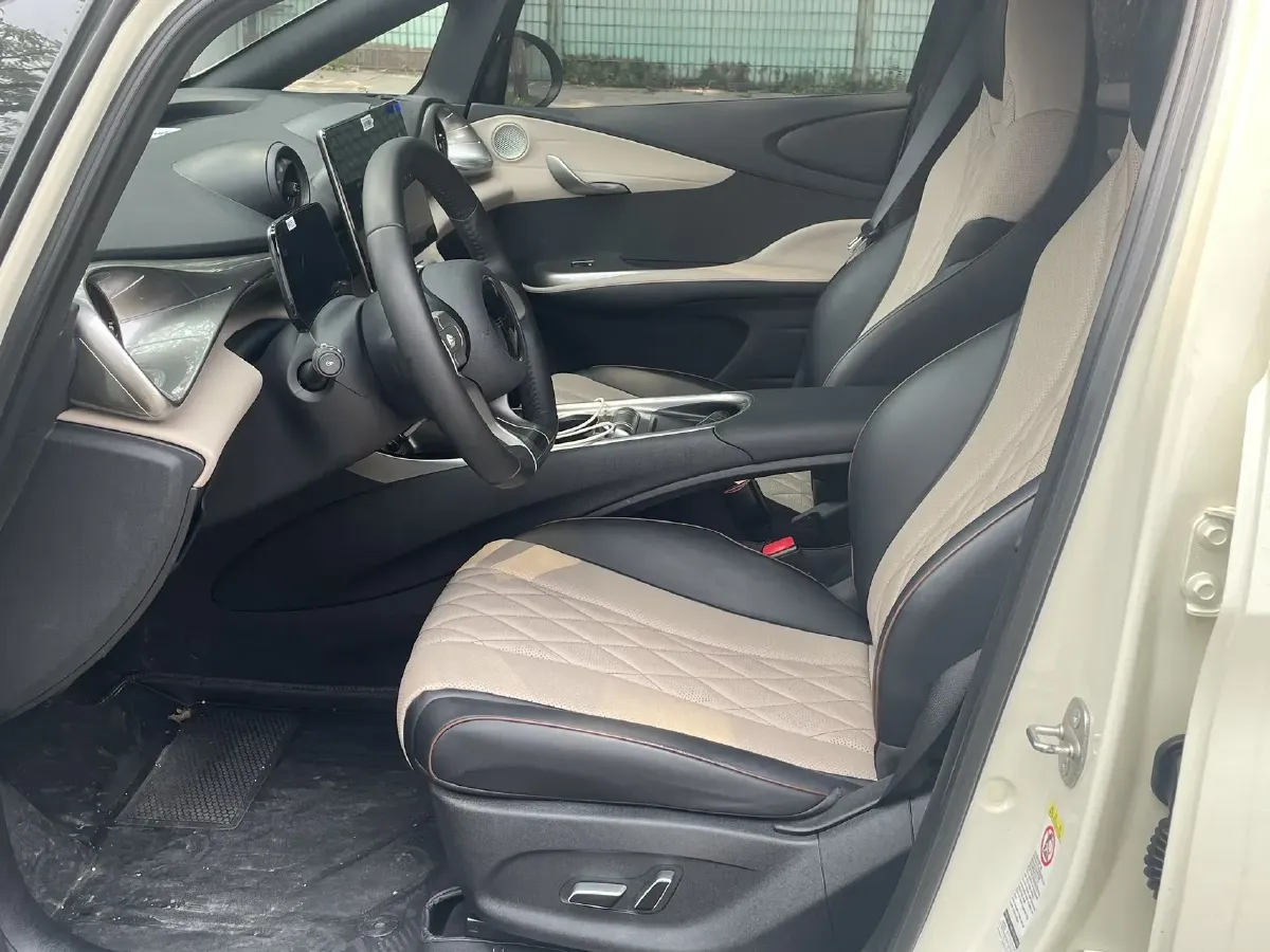 2021 BYD Dolphin BEV 44.9KWH,autocango,china used car exporter,china ev exporter,chinese used car exporter,chinese used ev exporter