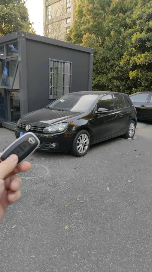 2012 Volkswagen Golf 1.4T 131HP L4 5MT