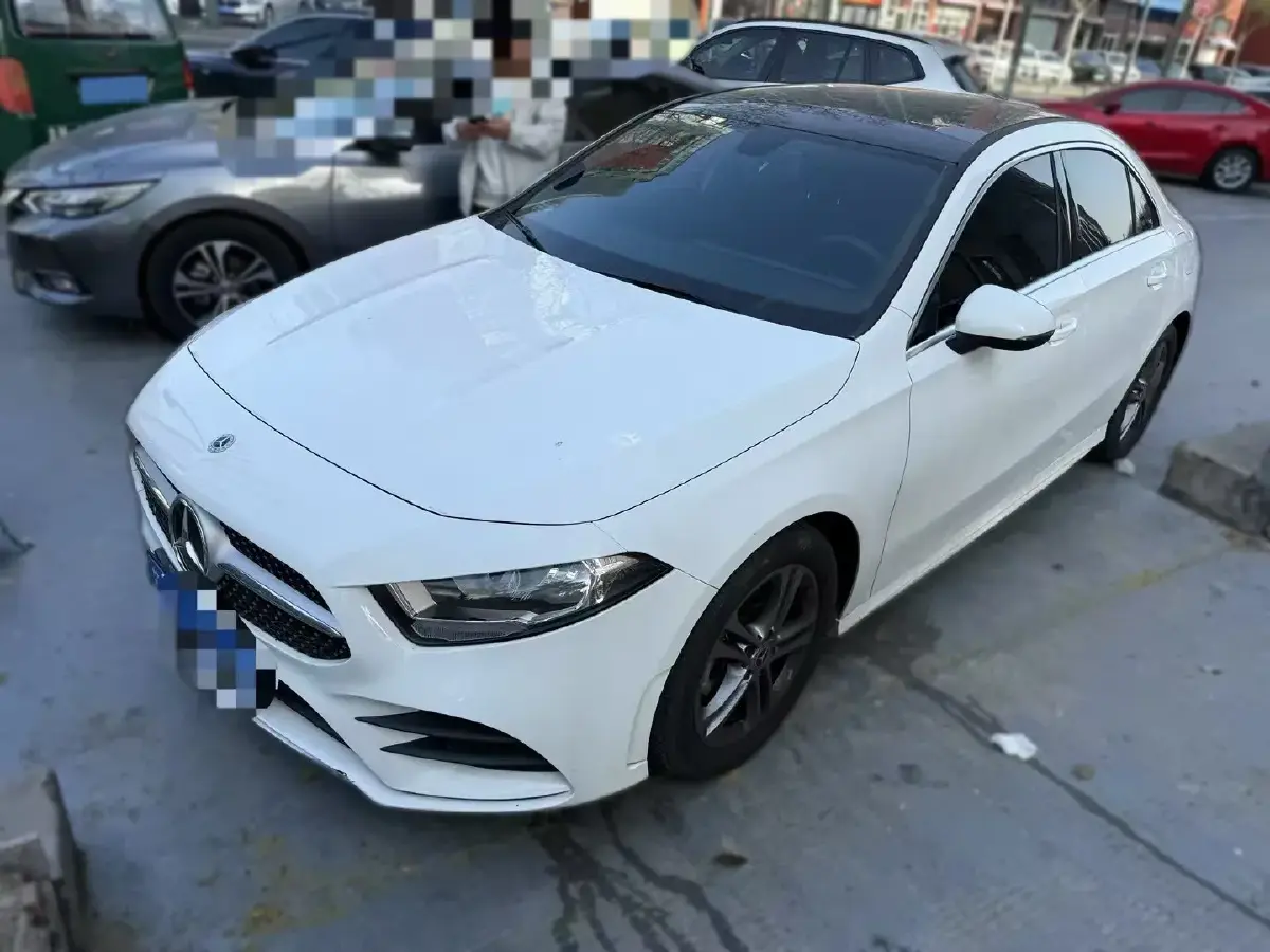 2023 Mercedes-Benz A Class 1.3T 136HP L4 7DCT