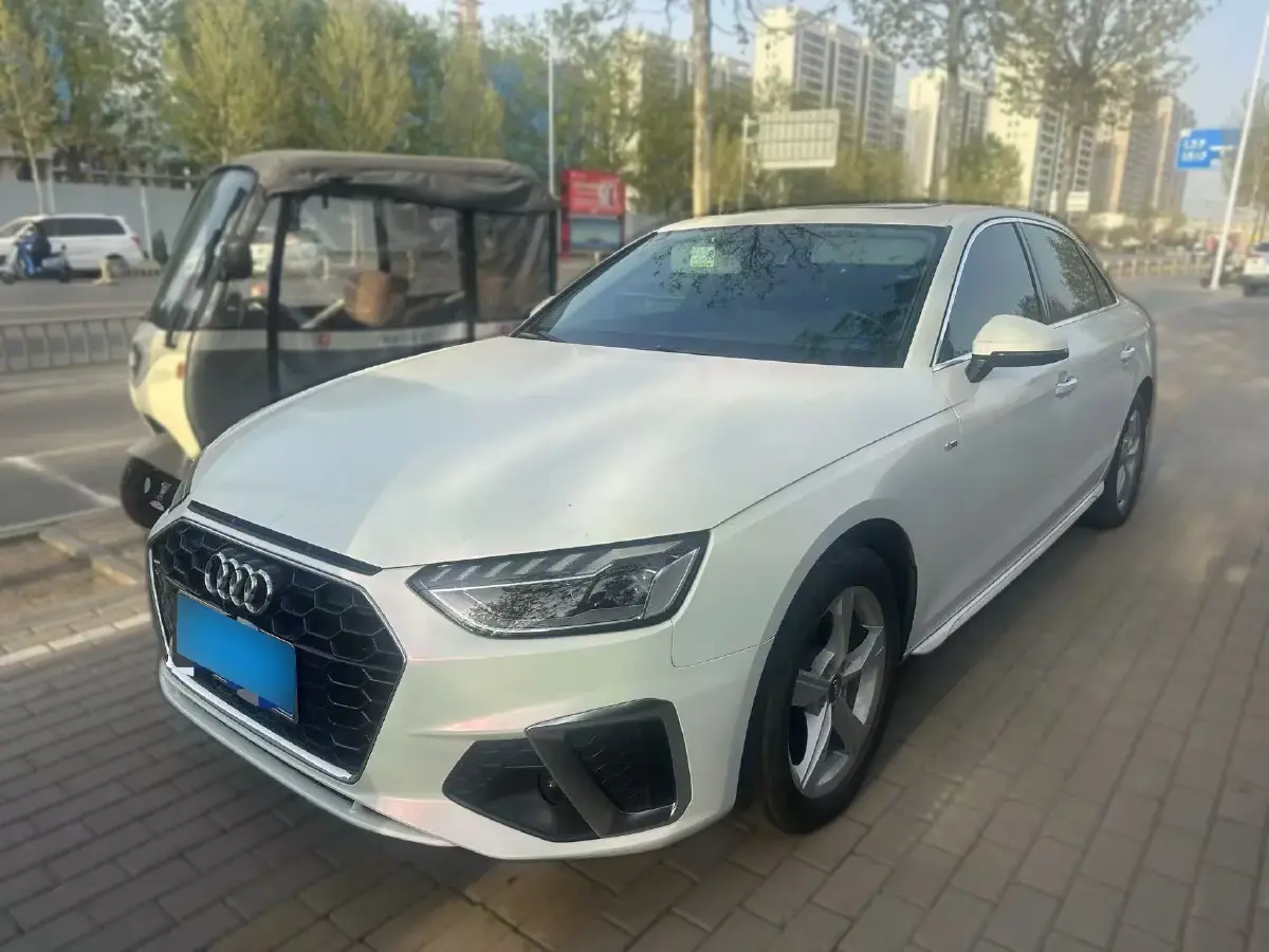 2020 Audi A4L 2.0T 150HP L4 7DCT