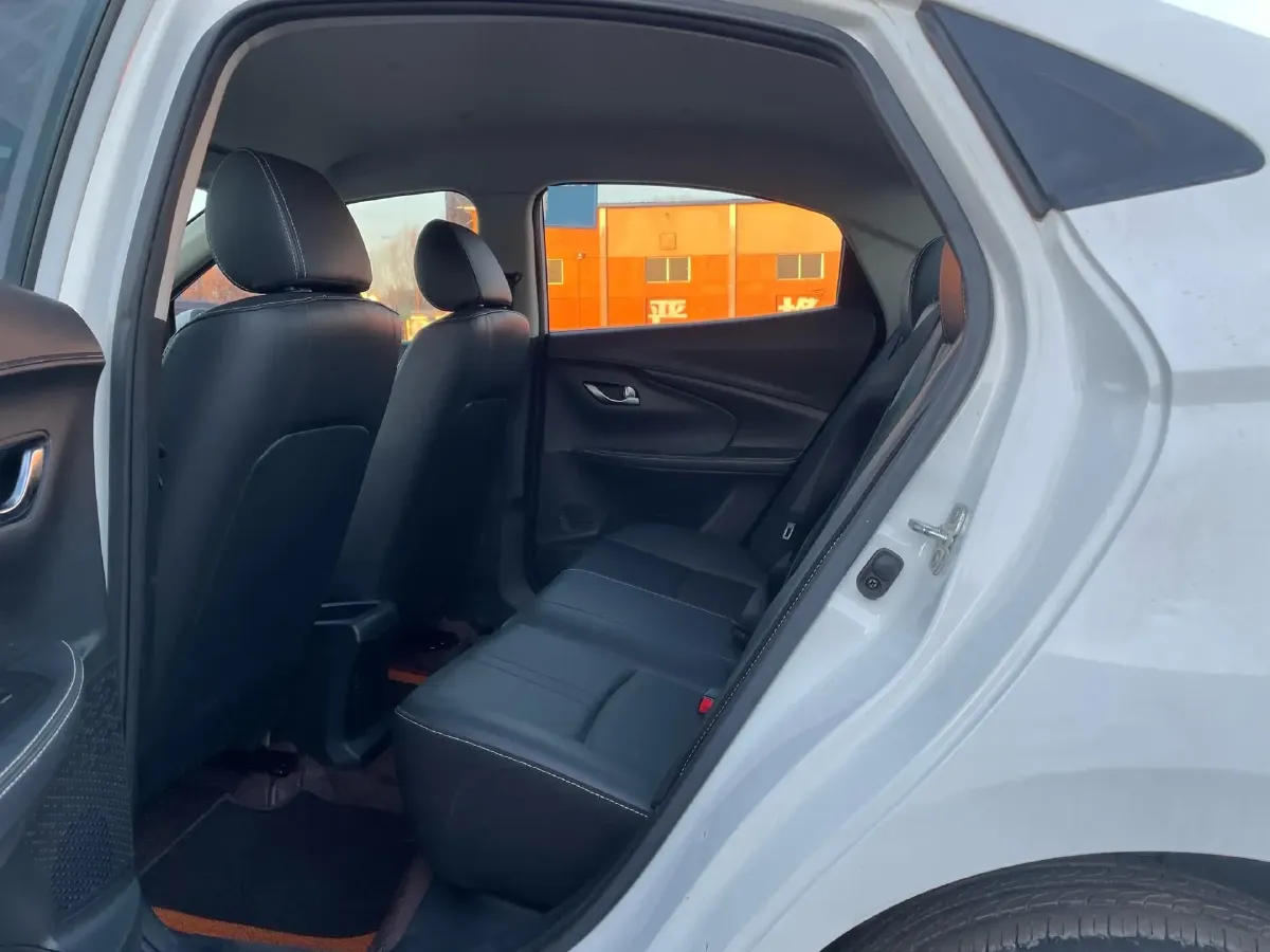 2009 ChangAn Alsvin 1.5L 98HP L4 5MT,autocango,china used car exporter,china ev exporter,chinese used car exporter,chinese used ev exporter