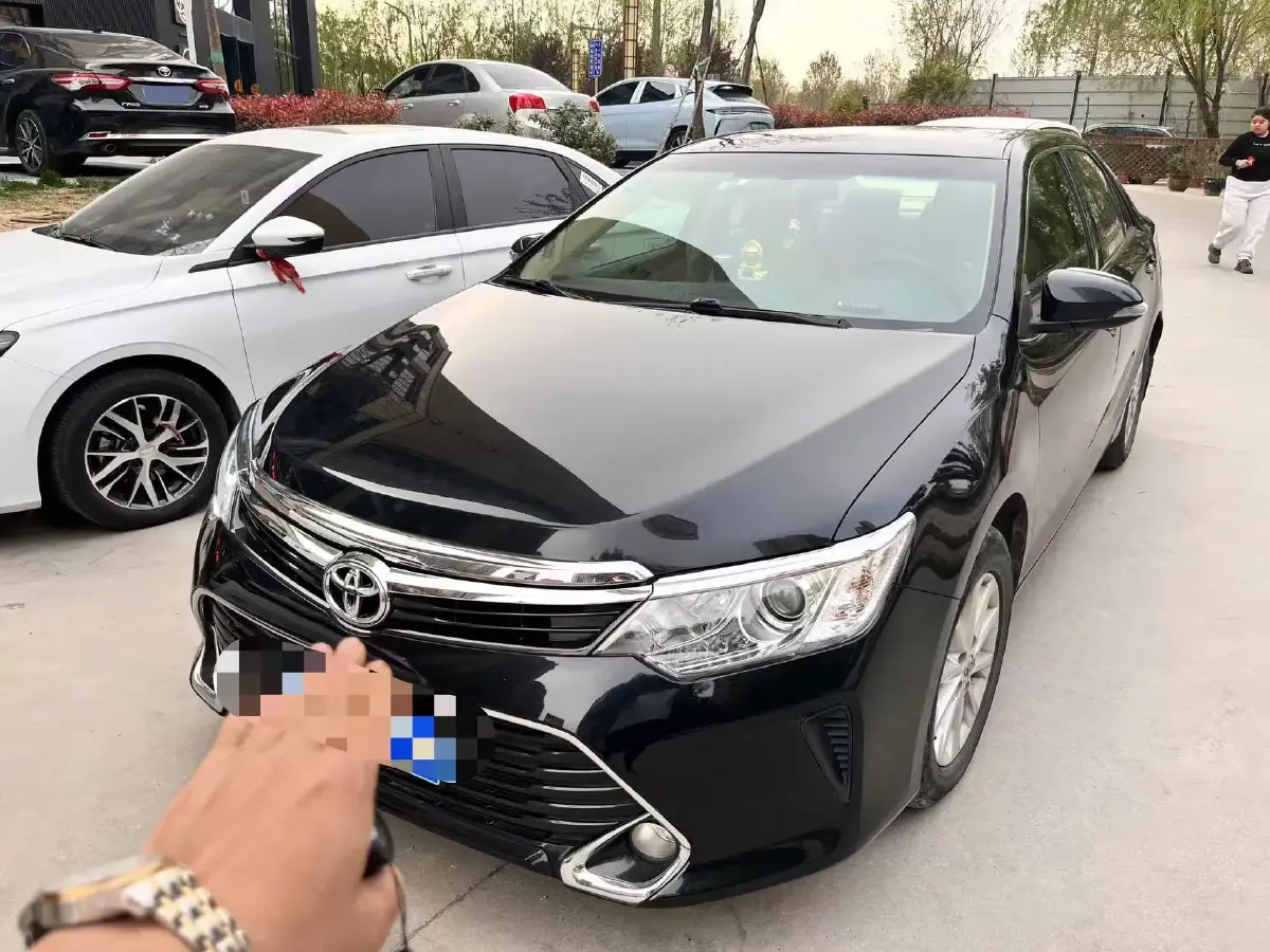 2016 Toyota Camry 2.0L 167HP L4 6AT
