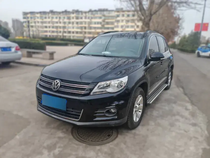2012 Volkswagen Tiguan 1.8T 160HP L4 6AT