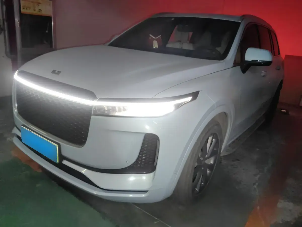 2020 Li ONE Range Extended 131HP REEV 40.5KWH