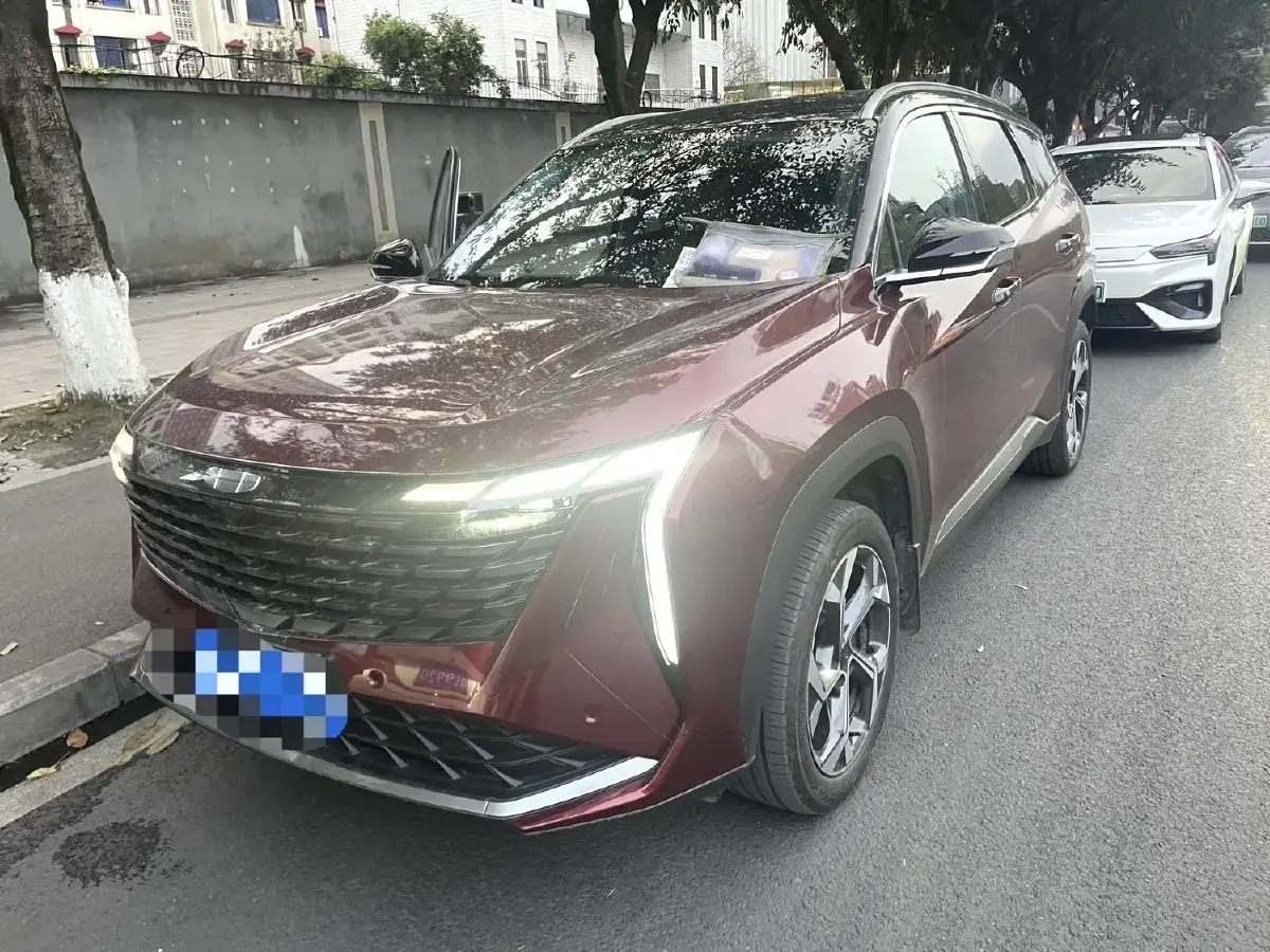 2023 Geely StarRay 1.5T 181HP L4 7DCT