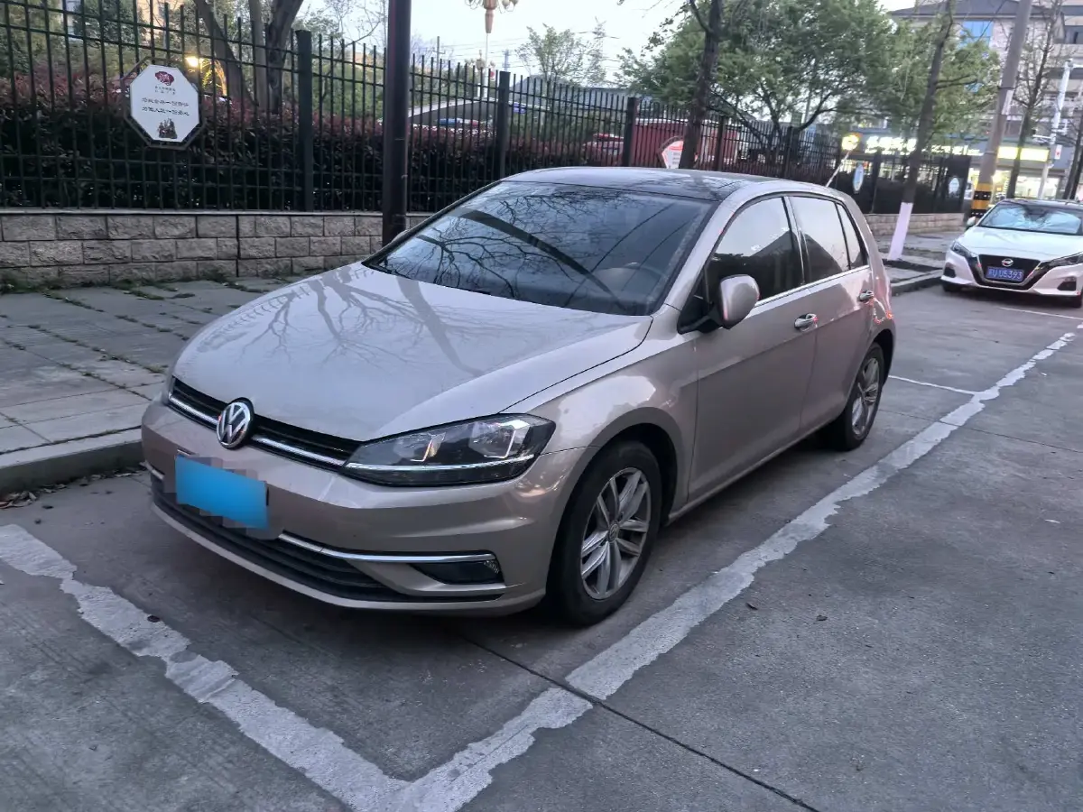 2018 Volkswagen Golf 1.4T 131HP L4 5MT